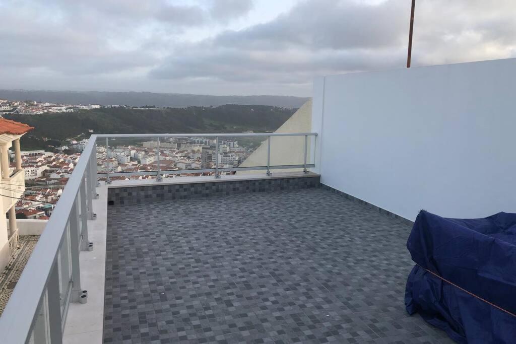 Canelle Apartamento Com Terraco Назаре Екстериор снимка